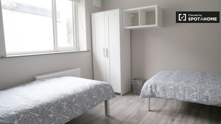 Room for rent in Whitehall A, Dublin. - Photo 5