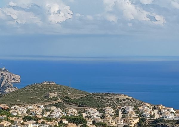 2 bedroom sea view apartment for rent in Cumbre del Sol