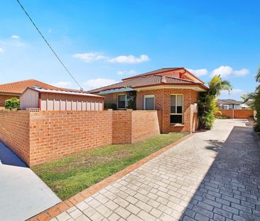 Home For Rent - Photo 3