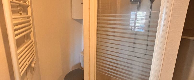 NIMES CENTRE ECUSSON- T2 BIS de 42.78 m2 . - Photo 1