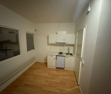 Lyftkransvägen, Skogås - Photo 1