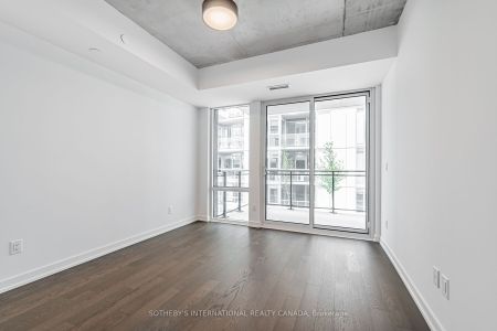 Riverside Square Lofts 15-45 , #302 - Photo 5