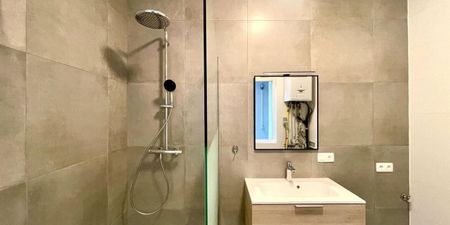 Appartement te huur in Antwerpen voor € 920 met 1 slaapkamer - Photo 5