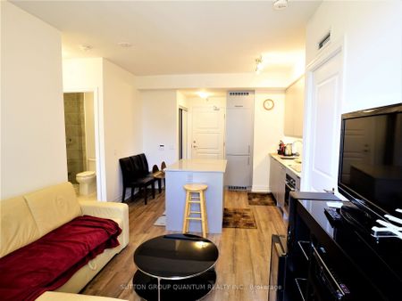 For Lease - 36 Elm Dr. W. Drive Unit# 601, Mississauga, Ontario - Photo 2