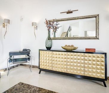 4 bedroom luxury Villa for rent in Benahavís, Spain - Photo 2