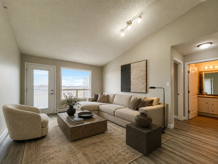 2 Bed Apartment | South Terwillegar | Fresh Updates | Gas & Water Included - Photo 4