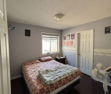 For Lease - 30 Parisian Road, Brampton, Ontario - Photo 6