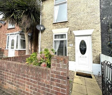 2 bedroom terraced house to rent - Photo 6
