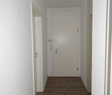 Schöne Familienwohnung mit Balkon -WBS erforderlich- - Photo 5