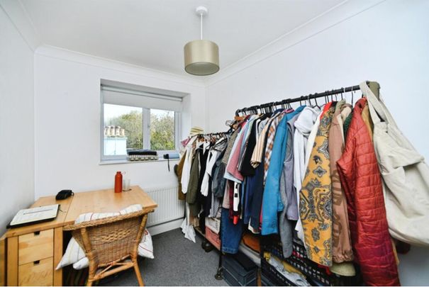 2 Bed Flat, Clyde Rd, BN1 - Photo 1