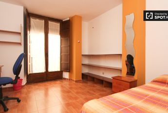 granada, Andalusia 18002