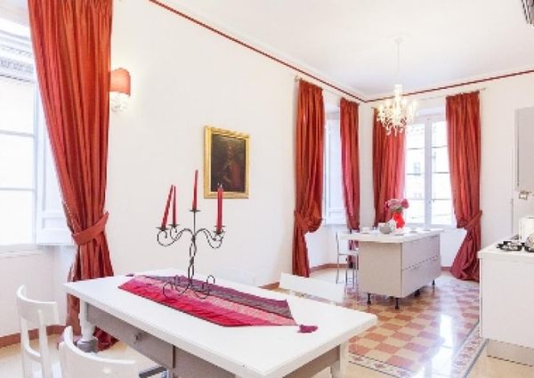 Center-Historic Jewish Quarter: Elegant apartment situated in beautiful Palazzo Nobiliare. Entrance, spacious living with original wood frescoed ceilings, large modern dining and kitchen, 4 bedrooms, 4 Baths, small terrace. #1527