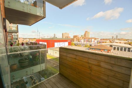 1 bedroom flat to rent - Photo 4