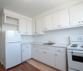 1 room apartment of 47m² in Montreal - Photo 1