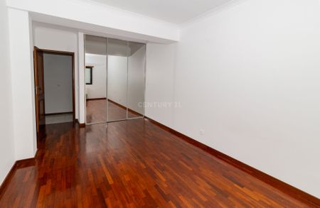 Apartamento T2 || Arrendar - Photo 2