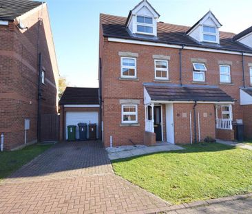 3 bedroom semi-detached house to rent - Photo 3