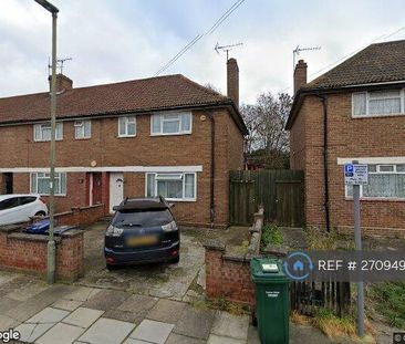 1 bedroom in a house share to rent - Photo 2