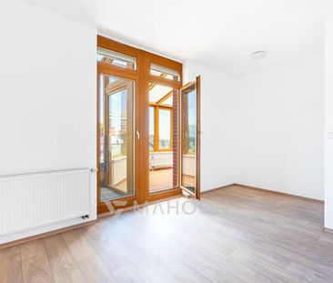 Pronájem bytu 2+kk 72 m2 - Фото 2
