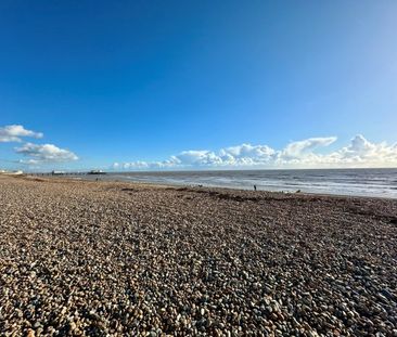 Marine Parade Worthing, BN11 - Photo 1