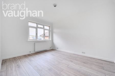 3 bedroom detached bungalow to rent - Photo 4