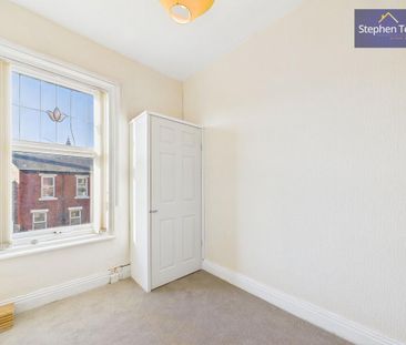 4 bedroom terraced house to rent - Photo 4