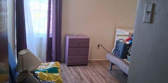 GRAND 4-1/2 À LOUER - POINTE-AUX-TREMBLES - STYLE CONDO - Photo 2