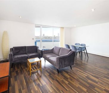 2 bedroom flat to rent - Photo 6