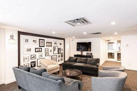 For Lease - 39 Jarvis Street Unit# 303, Toronto, Ontario - Photo 4