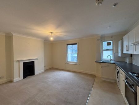 Lansdowne Street, Hove - Photo 2