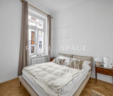 Apartament w kamiennicy na Śródmieściu z widokiem - Zdjęcie 6