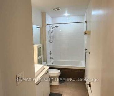 Lofts 399 , #618 - Photo 5