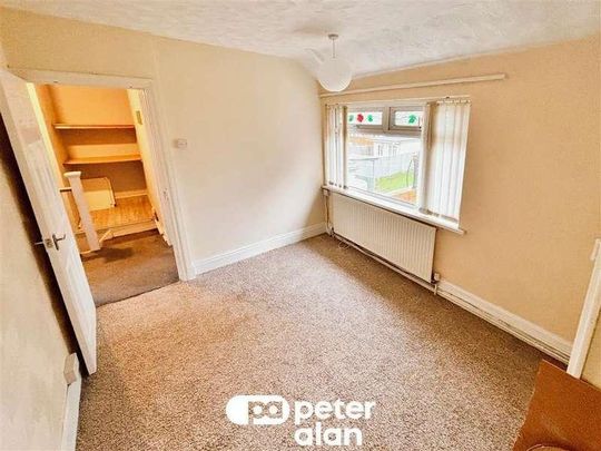 Ty Isaf Park Crescent, Risca, Newport, NP11 - Photo 1