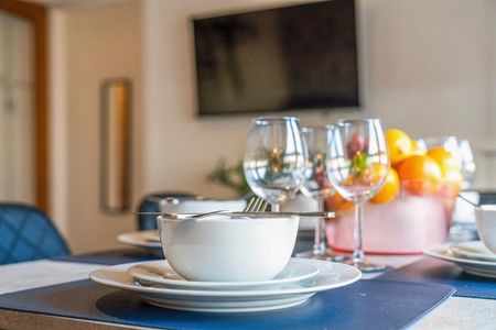 Oxford Street - Photo 5