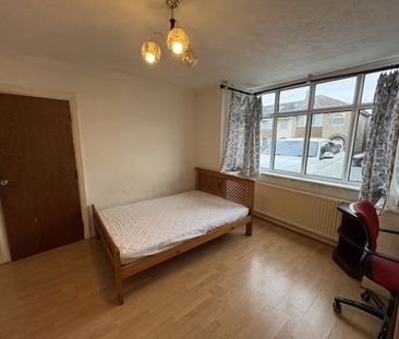 Mortimer Road, Bristol - Photo 2