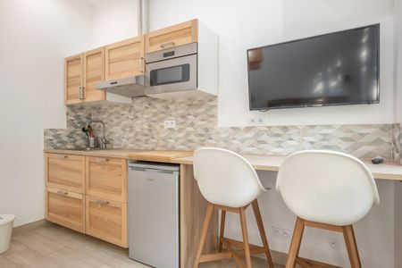 Location Appartement 1 pièce Meublé 20m² MARSEILLE 1er - Photo 5