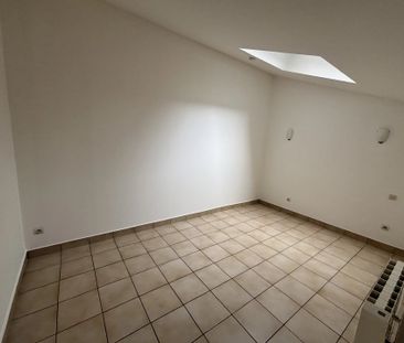 Location Appartement 2 pièces 47m² BOULOGNE SUR MER 62200 - Photo 6