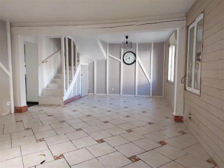 Location maison 6 pièces - 90m² à Poses (27740) - Photo 3