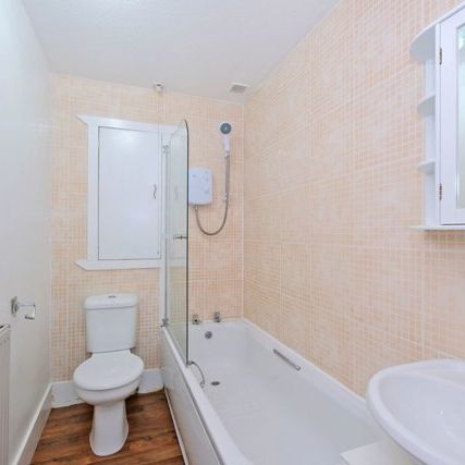 Ground Floor Right, 17 Hartington Road, AB10 6XT, Aberdeen - Photo 1