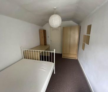 5 bedroom house to rent - Photo 3