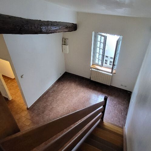 AVIGNON IM 744 AVEC PLACE DE PARKING DANS GARAGE COMMUN, - Photo 1