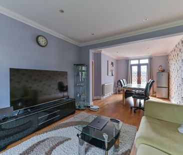 4 bedroom semi-detached house to rent - Photo 2