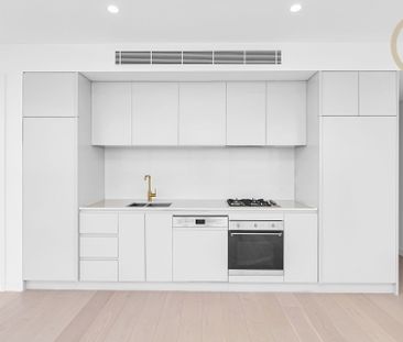 Stunning New Apartment with Breathtaking Views! - Photo 5