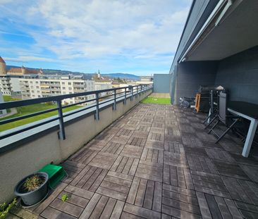 Bulle / Objet rare - attique de 181m2 - Foto 2