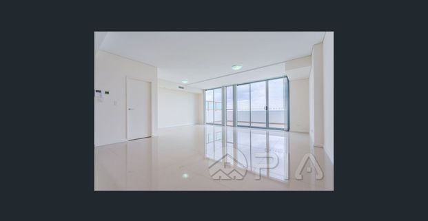 Modern two bedroom apartment in the center of Mascot for lease - Photo 1