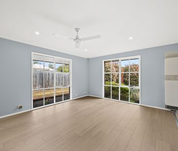 31 Taketa Crescent, Frankston, Vic 3199 - Photo 3