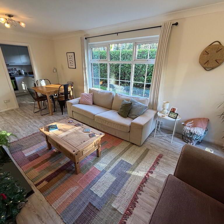 Apt 8 The Hamlets, 33 Hawthornden Road, Belfast, BT4 3JW - Photo 1