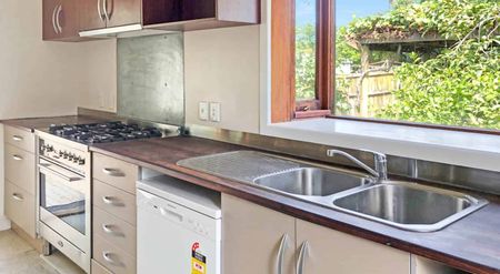 Cute Home on Parklike Grounds - Photo 3