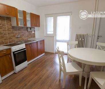 PRENÁJOM! Byt 3+1 (72 m2) s loggiou Hviezdoslavova ul. SNV - Photo 1