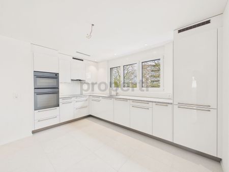 Modern 3.5-room apartment with balcony in Affoltern - Foto 2