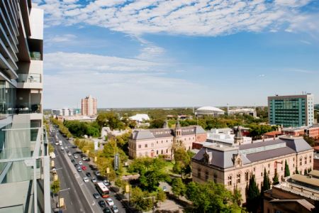 1Bedroom within a 3 Bedroom apt (Level 9-14) - Photo 4